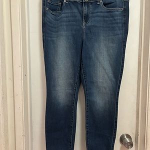 NWT Torrid Feel The Fit Jegging Super Soft High Rise Skinny Jeans Sz 14S
